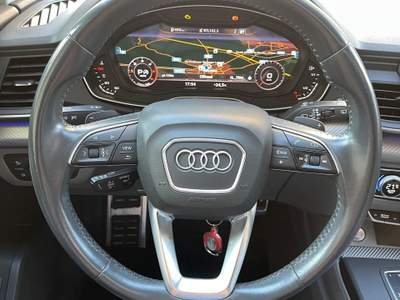 Audi Q5 190 CV quattro S tronic Design Blu/Azzurro usata Bitonto