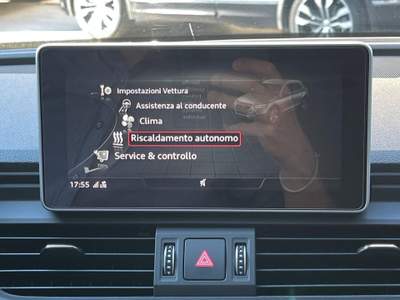 Audi Q5 190 CV quattro S tronic Design Blu/Azzurro usata Bitonto