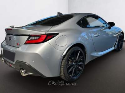 Toyota GR86 2.4 Premium Sport A/T Argento usata Pieve di Cento