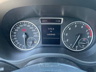 Mercedes-Benz Classe B B 180 Premium UNICO PROPRIETARIO Nero usata Casalgrande