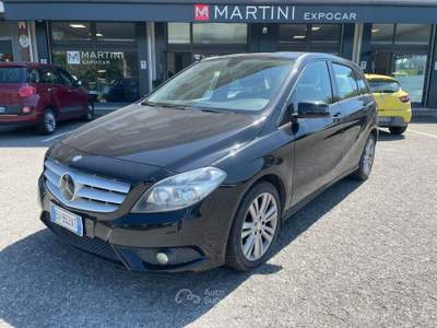 Mercedes-Benz Classe B B 180 Premium UNICO PROPRIETARIO Nero usata Casalgrande