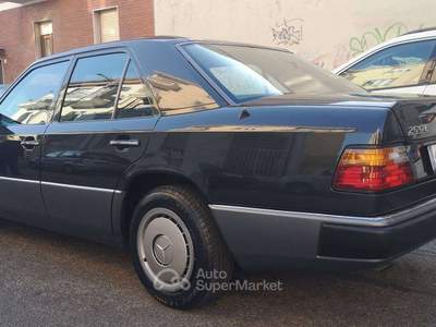 Mercedes-Benz Classe E 122cv Argento usata MONCALIERI