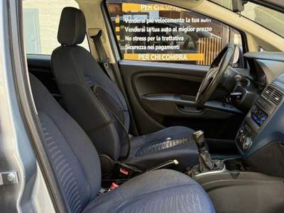 Fiat Grande Punto 75 CV 5 porte Grigio usata Bari