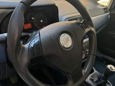 Fiat Grande Punto 75 CV 5 porte Grigio usata Bari