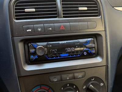 Fiat Grande Punto 75 CV 5 porte Grigio usata Bari