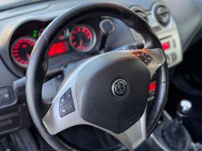 Alfa Romeo MiTo Distinctive Premium Pack Rosso usata Bari