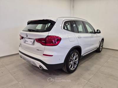 BMW X3 xDrive20D 190CV C.Auto/Navi/Xenon Bianco usata Corato
