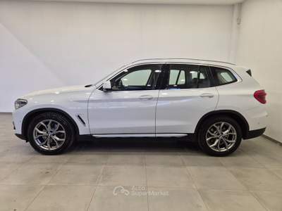 BMW X3 xDrive20D 190CV C.Auto/Navi/Xenon Bianco usata Corato