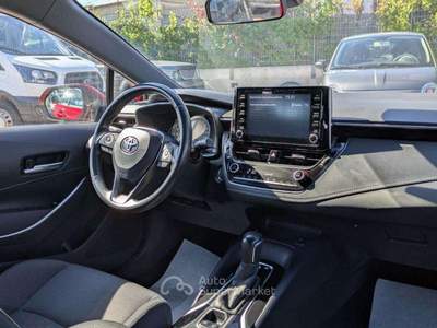 Toyota Corolla Touring Sports 1.8h 122cv(98cv) Bianco usata Roma