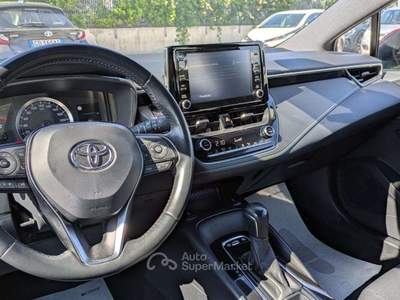 Toyota Corolla Touring Sports 1.8h 122cv(98cv) Bianco usata Roma