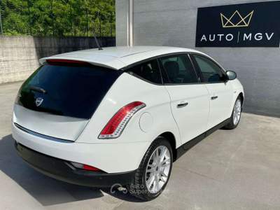 Lancia Delta Delta III 1.4 tjt Silver ecochic Gpl 120cv* PERFETTA Bianco usata La Loggia