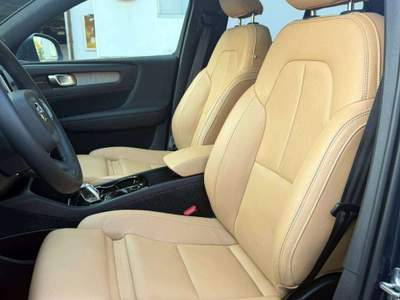 Volvo XC40 T5 Recharge Inscription - AUT/NAV/CAMERA/TETTO/CERCHI19/LED/PDC Blu/Azzurro usata Sesto San Giovanni