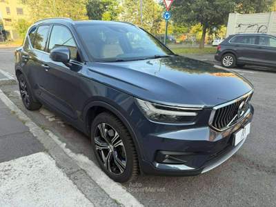 Volvo XC40 T5 Recharge Inscription - AUT/NAV/CAMERA/TETTO/CERCHI19/LED/PDC Blu/Azzurro usata Sesto San Giovanni