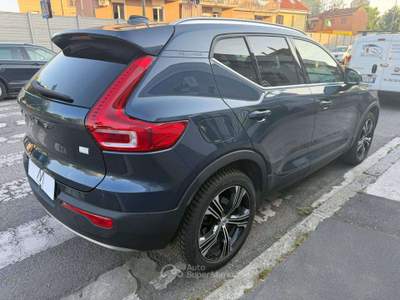 Volvo XC40 T5 Recharge Inscription - AUT/NAV/CAMERA/TETTO/CERCHI19/LED/PDC Blu/Azzurro usata Sesto San Giovanni