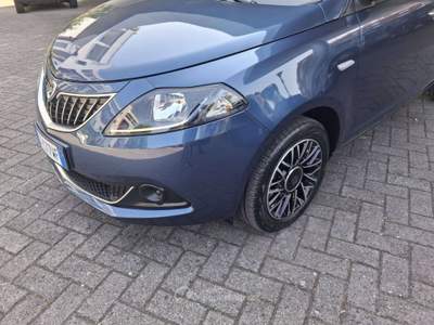 Lancia Ypsilon Ypsilon 1.0 firefly hybrid Platino Plus INTROVABILE !!! Blu/Azzurro usata Pavia