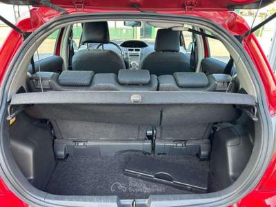 Toyota Yaris 1.0 5 porte Sol *OK NEOPATENTATI* *FINANZIABILE* Rosso usata San Giuliano Milanese