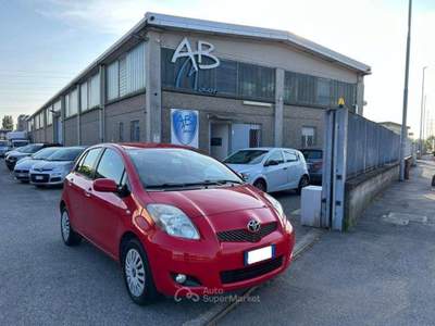 Toyota Yaris 1.0 5 porte Sol *OK NEOPATENTATI* *FINANZIABILE* Rosso usata San Giuliano Milanese