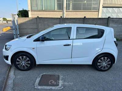 Chevrolet Aveo 1.2 86CV GPL 5 porte LS *OK NEOPATENTATI* Bianco usata San Giuliano Milanese