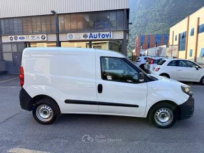 Fiat Doblò Doblò 1.6 MJT 90CV S&S PC-TN Cargo Business Bianco usata Iseo