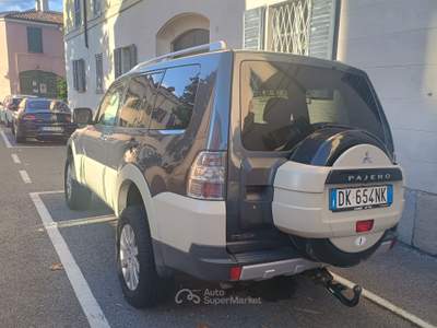 Mitsubishi Pajero Fuoristrada preparato per lunghi viaggi nel deserto Blu/Azzurro usata Como