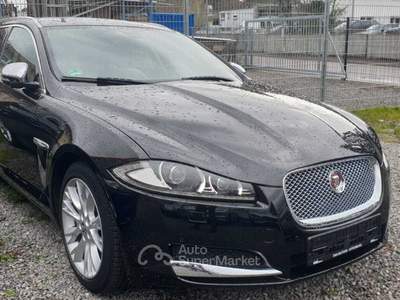 Jaguar XF Tenuta sempre in box non fumatore ottime condizioni Nero usata Genova