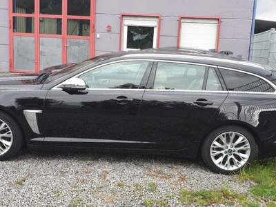 Jaguar XF Tenuta sempre in box non fumatore ottime condizioni Nero usata Genova