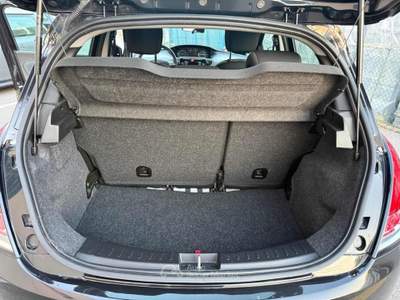 Lancia Ypsilon 1.0 FireFly 5 porte S&S Hybrid Silver Plus Nero usata Venezia