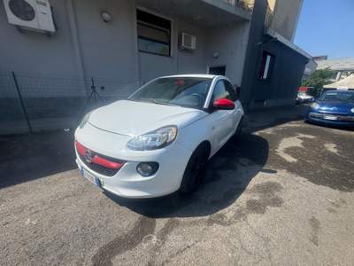 Opel Adam vettura per neo patentati usata Casarile