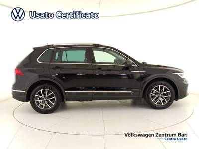 Volkswagen Tiguan 2.0 tdi life 122cv Nero usata Bari