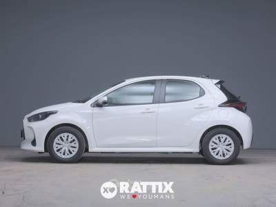Toyota Yaris yaris 1.5h active Bianco usata Barzago