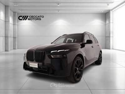 BMW X7 40 d 48V MSport Pro xDrive Steptronic Nero usata Padova