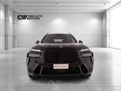 BMW X7 40 d 48V MSport Pro xDrive Steptronic Nero usata Padova