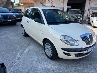 Lancia Ypsilon Lancia Y 1.2 benzina usata Caulonia