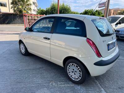 Lancia Ypsilon Lancia Y 1.2 benzina usata Caulonia