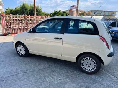 Lancia Ypsilon Lancia Y 1.2 benzina usata Caulonia
