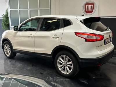 Nissan Qashqai Benzina UNICOPROPRIETARIO Bianco usata Torino