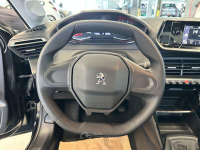 Peugeot 208 1.2 PureTech Like Nero usata Moncalieri