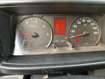 Nissan Cabstar NT400Cabstar 35.13 3.0TDi130 PL-DC-RGCab Bianco usata San Giuliano Terme