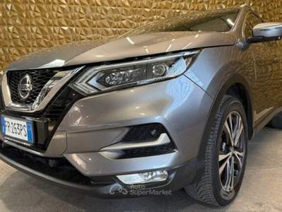 Nissan Qashqai Tekna usata San Zeno Naviglio