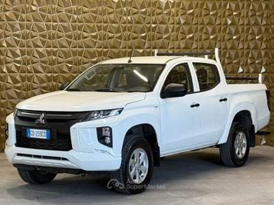 Mitsubishi L200 Double Cab 4x4 Super Select usata San Zeno Naviglio