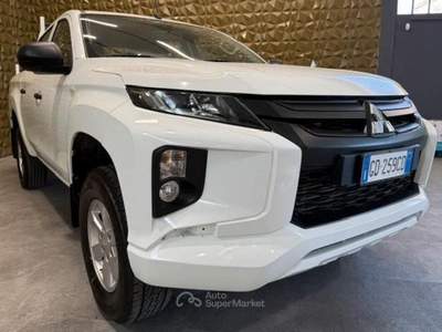 Mitsubishi L200 Double Cab 4x4 Super Select usata San Zeno Naviglio