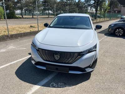 Peugeot 308 S&S EAT8 SW Allure 4000K usata Modena