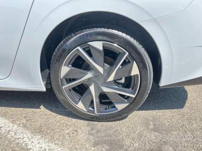 Peugeot 308 S&S EAT8 SW Allure 4000K usata Modena