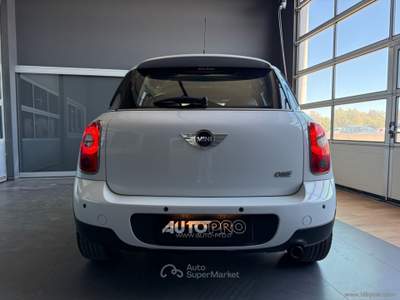 MINI Clubman Mini One Countryman Bianco usata San Michele salentino