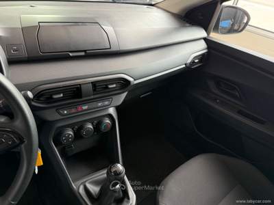 Dacia Jogger Jogger 1.0 TCe GPL 100CV 5pti Essential Grigio usata San Michele salentino