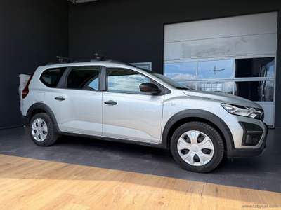Dacia Jogger Jogger 1.0 TCe GPL 100CV 5pti Essential Grigio usata San Michele salentino