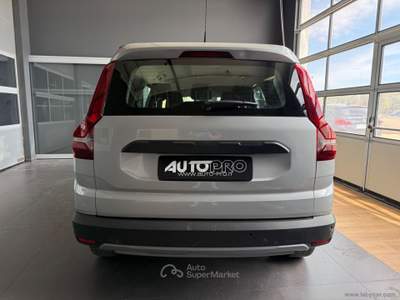 Dacia Jogger Jogger 1.0 TCe GPL 100CV 5pti Essential Grigio usata San Michele salentino