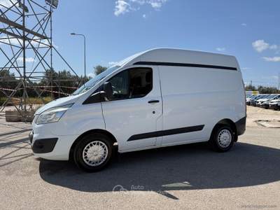 Ford Transit Custom Tran.Cust. 290 2.2 TDCi 125 PC Fur.Entry Bianco usata San Michele salentino