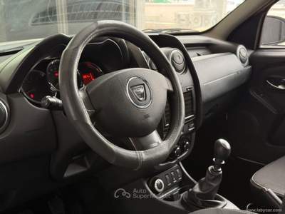 Dacia Duster Duster 1.5 dCi 110 CV 4x4 Ambiance Bianco usata San Michele salentino