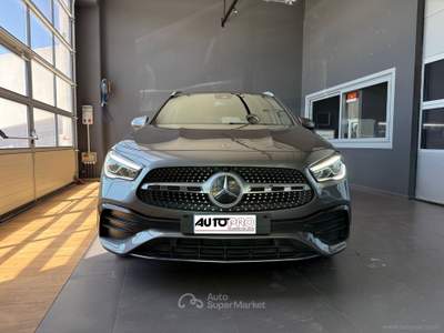 Mercedes-Benz GLA GLA 200 d Automatic Premium Grigio usata San Michele salentino